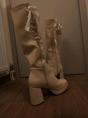 Shein boots high leather beige like new, size 41