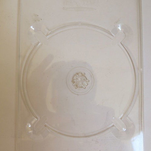 Plastic DVD support case transparent