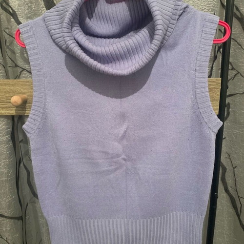Nouveau Lilac Pullover like new