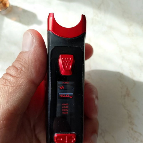 Electronic cigarette with battery case like new