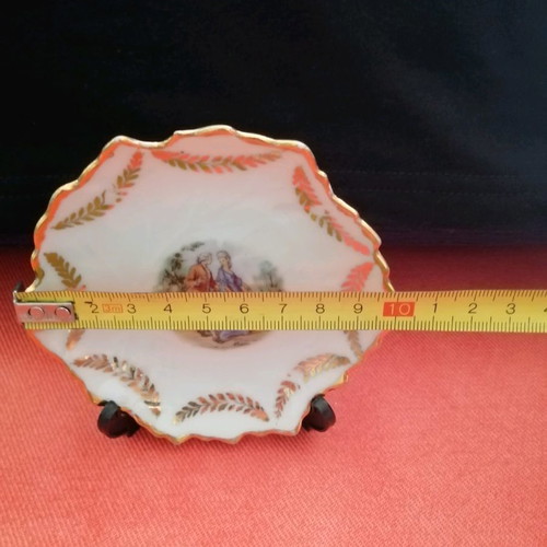 Porcelain saucer