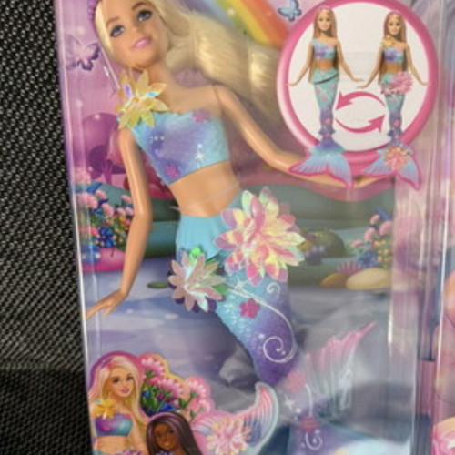 Barbie Mermaid Dolls New with Changeable Tails and Bubble Feature