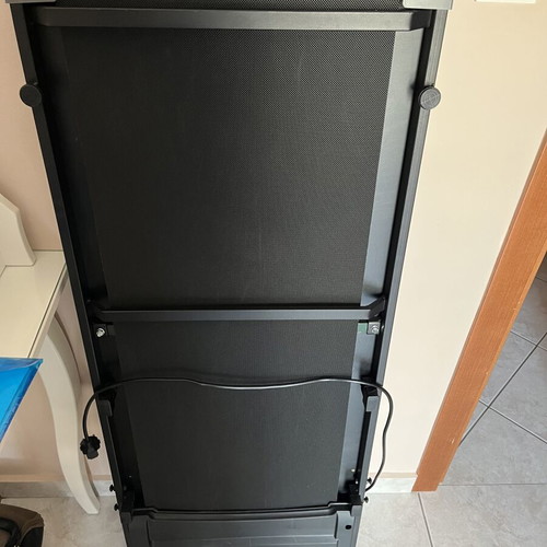 Treadmill new condition
