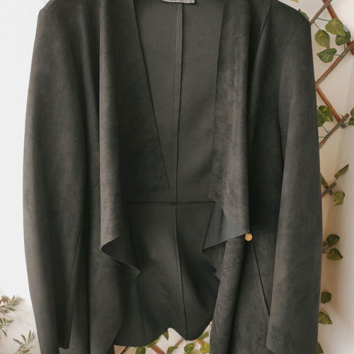 Kyara black blazer jacket new, size S