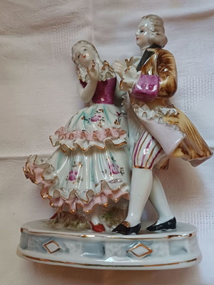 Vintage decorative figurine couple dancing waltz like new, Japanese porcelain 1960s