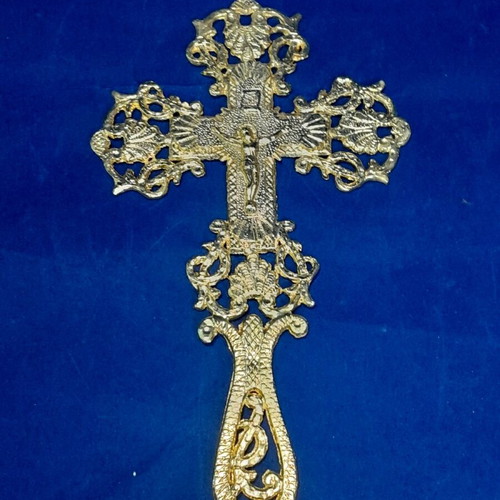 Metal blessing cross new with beautiful pattern
