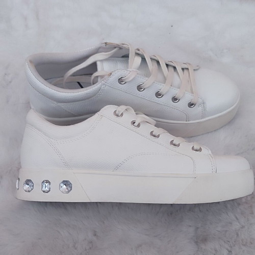 Bershka sneakers like new, white, size 39, athletic
