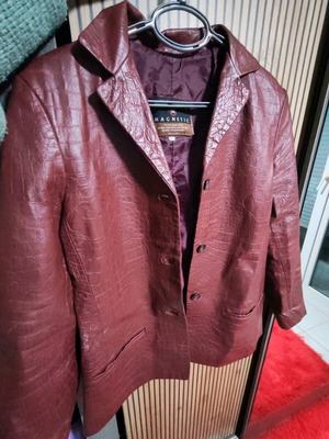 Τζάκετ δερματίνη μπορντό σαν καινούργιο, μέγεθος S-M