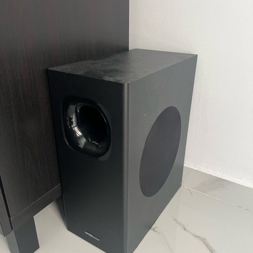Crystal Audio soundbar like new with excellent sound and bass