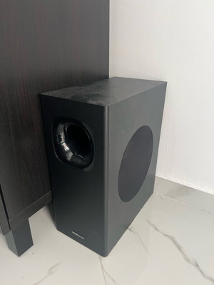 Crystal Audio soundbar like new with excellent sound and bass