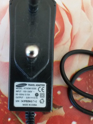 Samsung ATADM10EBE charger fully functional in good condition