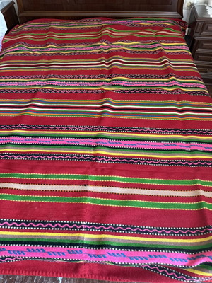 Handwoven loom textile like new, 1.70 x 2.30 m