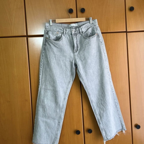 Stradivarius crop gray jeans like new, size XL 42 14