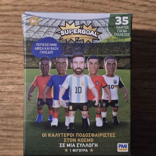 Super Goal World Cup figure like new, blind box