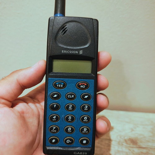 Ericsson GA628 mobile phone