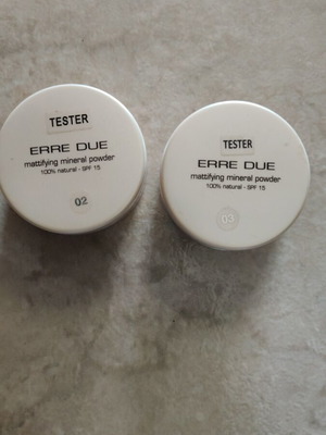 Erre Due 4 matte loose powders and matte cream concealers lightly used