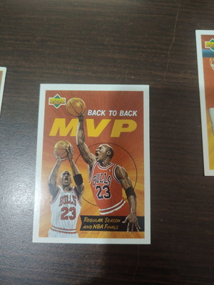 NBA Upper Deck 1992 Michael Jordan cards like new