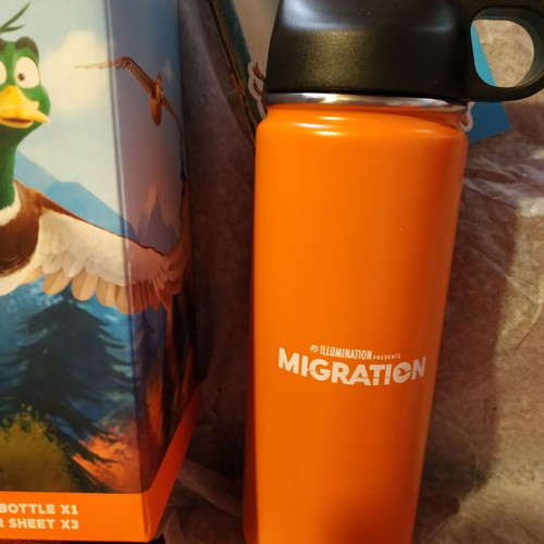 Migration set of 8 items from Universal Studios 2023 movie, new