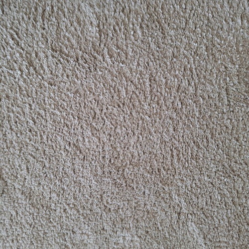 Beige rugs like new, pack of 4 pieces