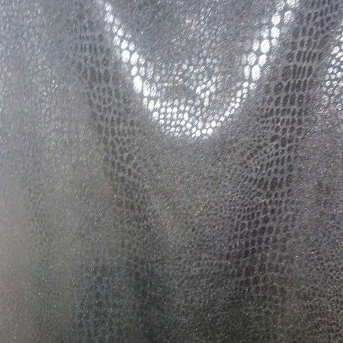 Leather top used, medium size, black, elastic fabric