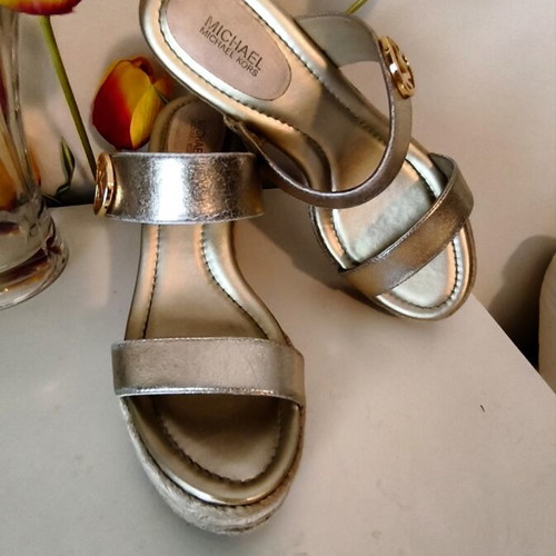 Michael Kors platform sandals, gold, size 39M