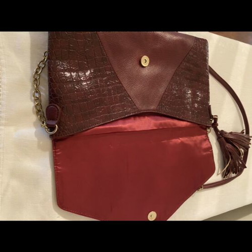 Clutch bag crossbody like new, burgundy suede and faux leather with crocodile texture