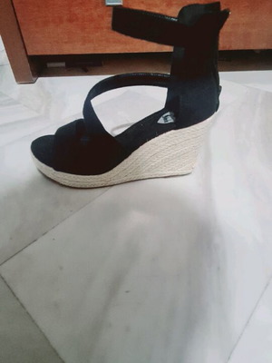 Platform sandals black size 38 like new