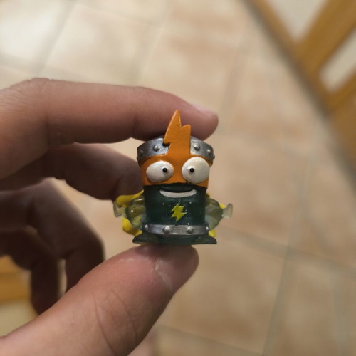 Super Zings Kid Kazoum Ultra Rare figure like new, barely used