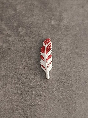Playmobil red and white feather