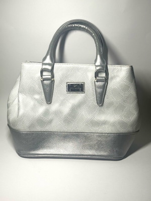 F-Fashion women's handbag like new, eco leather silver finish