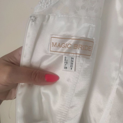 Magic Bride wedding dress new, size S, white