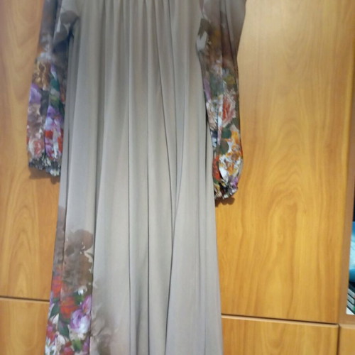Beige midi dress with floral print new