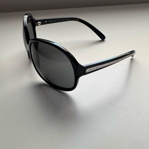 Prada women's sunglasses like new, black