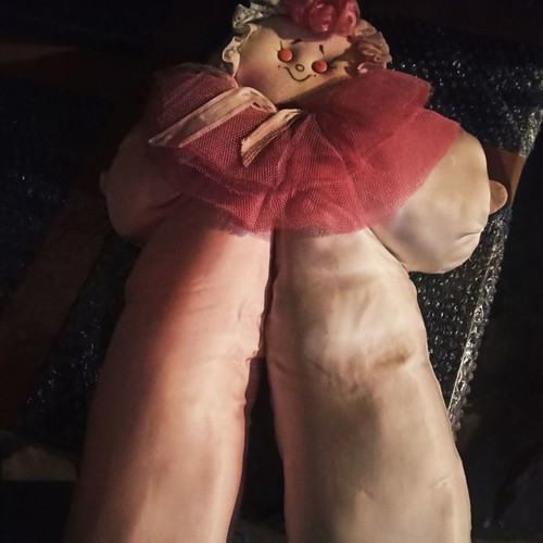Cloth doll toy used with color marks