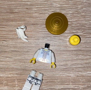 lego ninjago 2012 Sensei Wu
