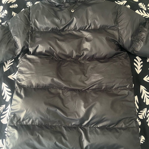 Nike kids black jacket like new, size 122-128