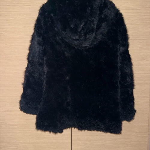 Zara fur coat like new, size XS-S, black with hood