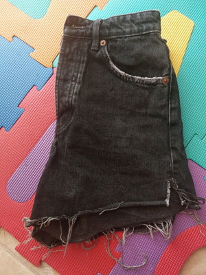 Zara shorts size 36 black high waist like new