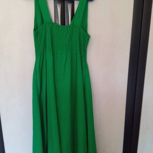 Axel dress used green with wide straps