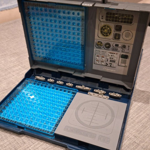 Board game used in plastic case, missing plastic ship