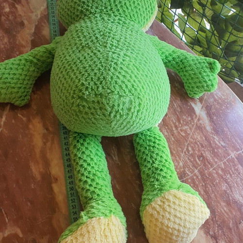 Frog plush toy like new