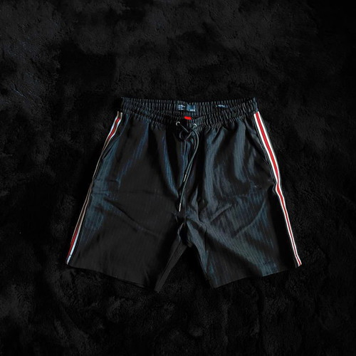 Bershka shorts medium used with small hole