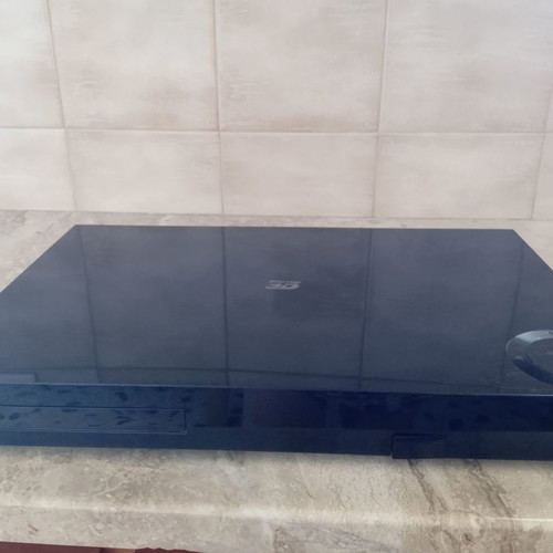 Samsung Bluray Recorder used with wireless internet and Netflix