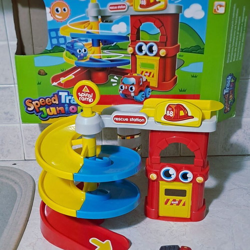 Supreme Baby Wheels Rescue Station action set with toy car