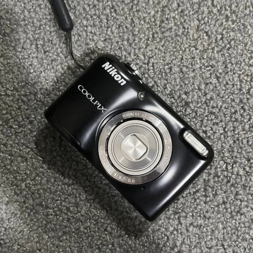 Nikon Coolpix L31 like new compact digital camera