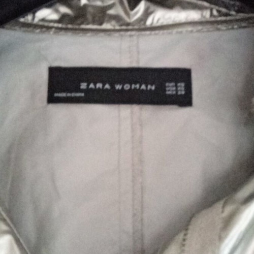 Zara women's thin raincoat like new, silver, size XS