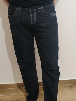Guess men's corduroy pants used, dark blue, size 33