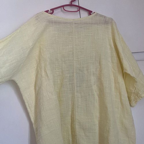 Yellow blouse with 3/4 sleeve and strass design new