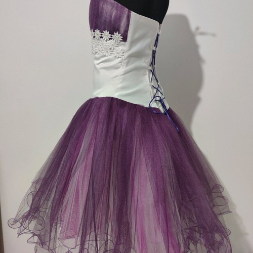 Bridesmaid dress like new for girl 5-6 years old, white and purple