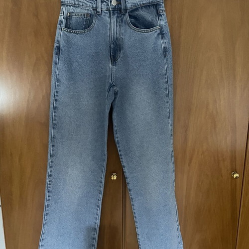 PNK women's jeans like new, size 32, blue